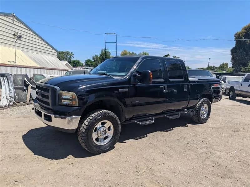 2005 Ford F-250 SD - Pickup
