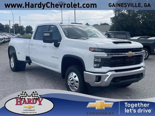 2026 Chevrolet Silverado 3500 Crew Cab - Pickup