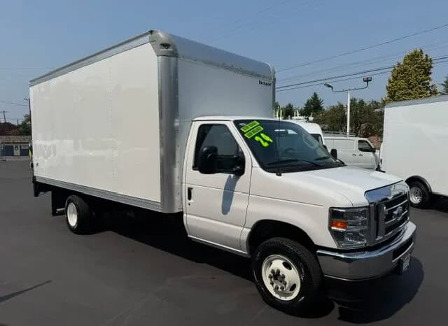 2024 Ford E450 Cutaway Van **16ft BOX** - Box