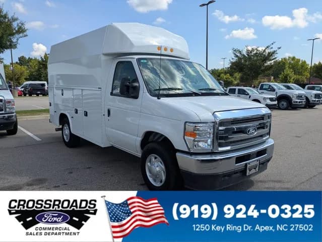 2027 Ford E-350 - Box