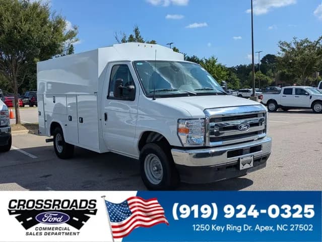 2027 Ford E-350 - Box