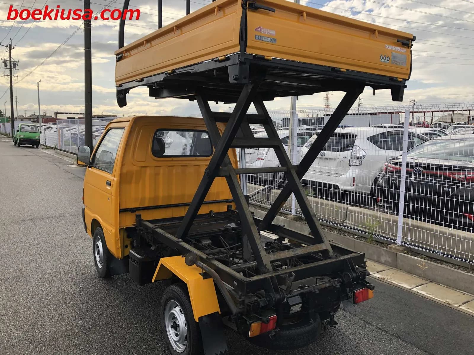 2001 SHAOLIN BUS - Dump