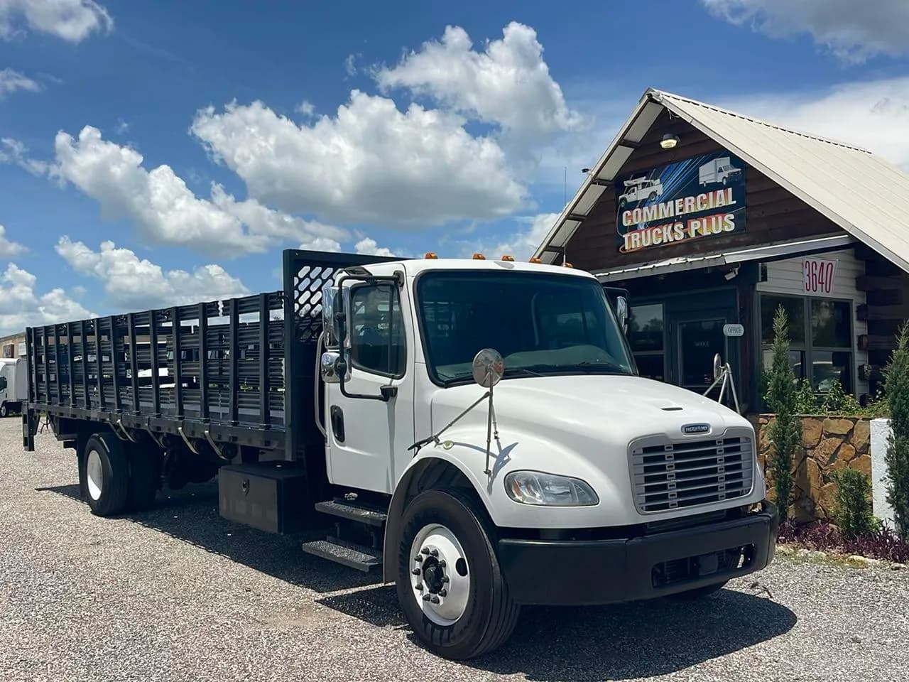 2018 Freightliner M2 - Flatbed