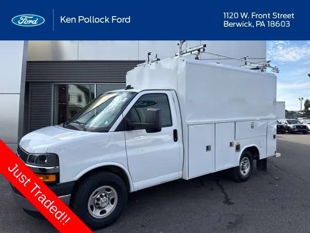 2023 Chevrolet Express 3500 - Box