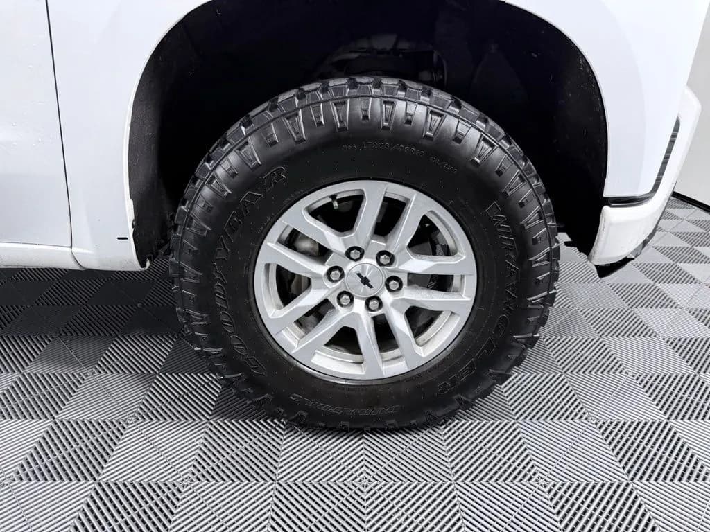 2020 Chevrolet Silverado 1500 - Pickup