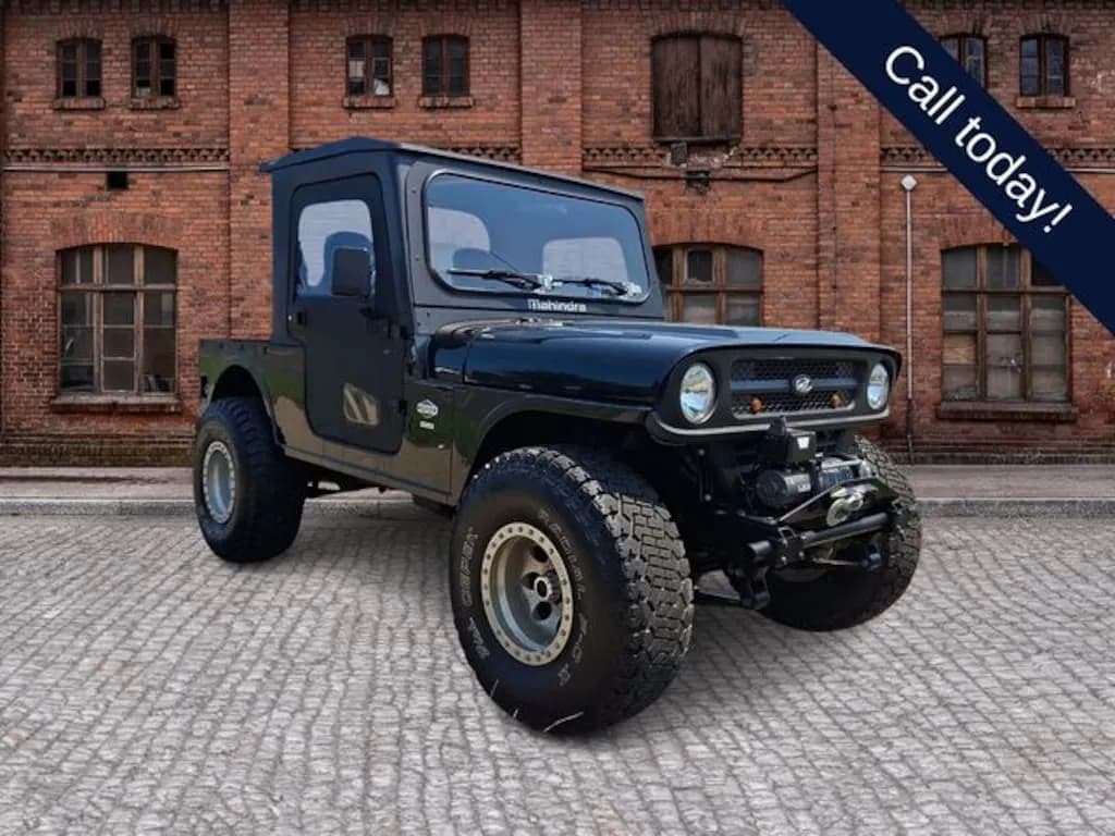 2023 Mahindra Roxor