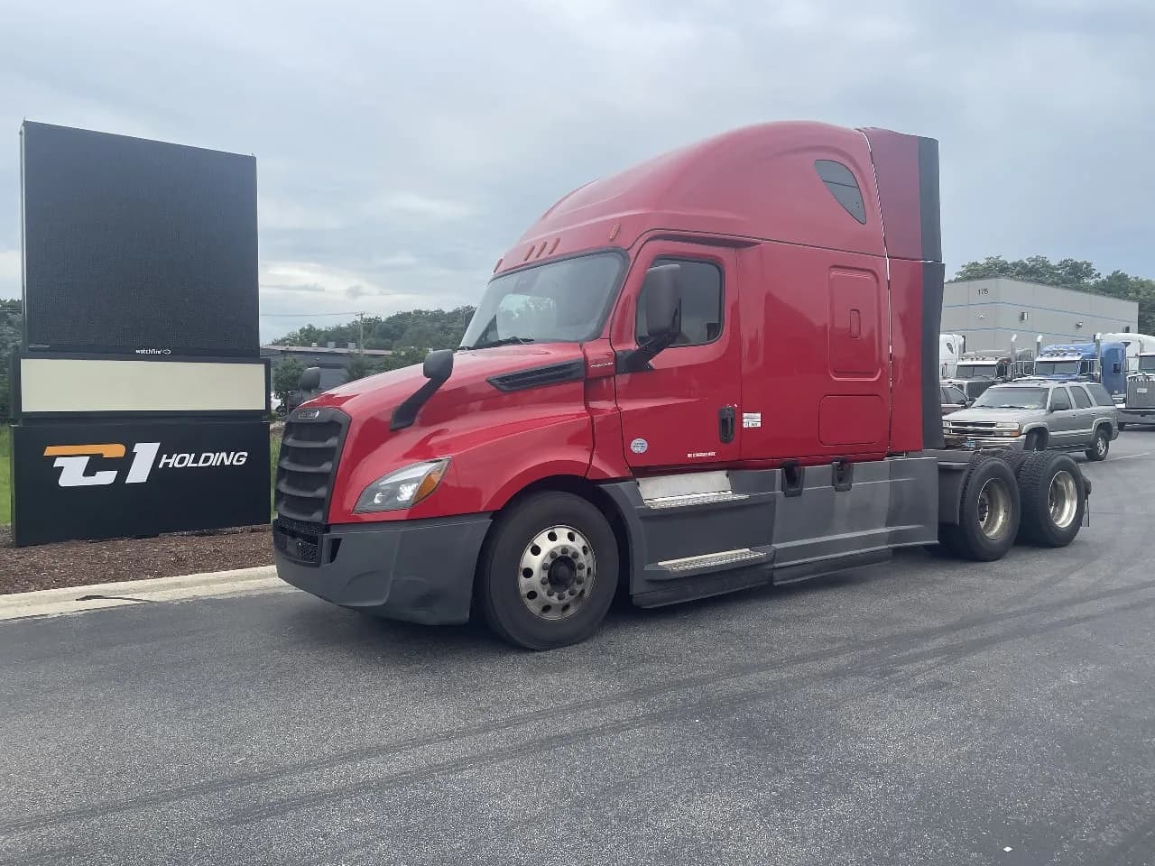 2020 Freightliner Cascadia - Sleeper