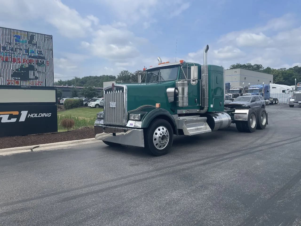 2022 Kenworth W900 - Sleeper