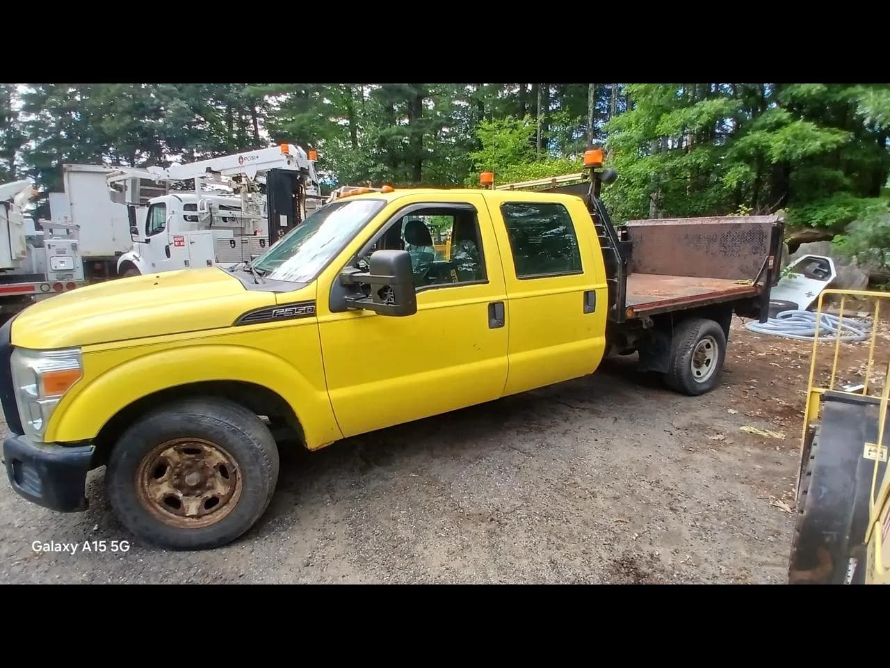 2011 Ford F350 - Chassis
