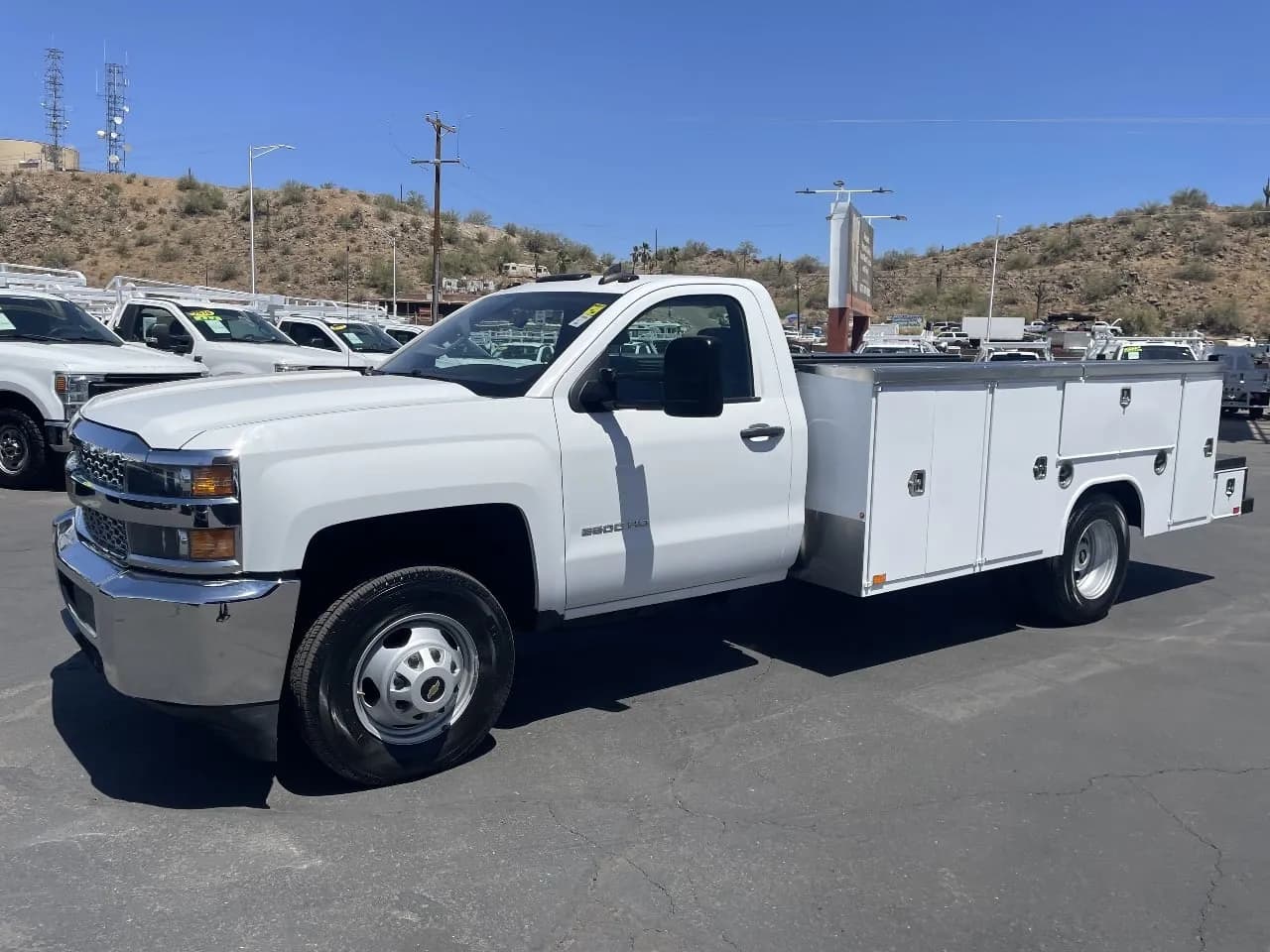 2019 Chevrolet Silverado 3500HD - Service