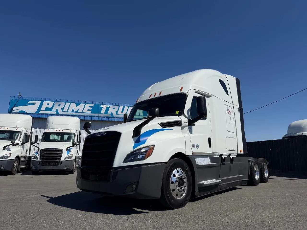 2021 Freightliner Cascadia - Sleeper