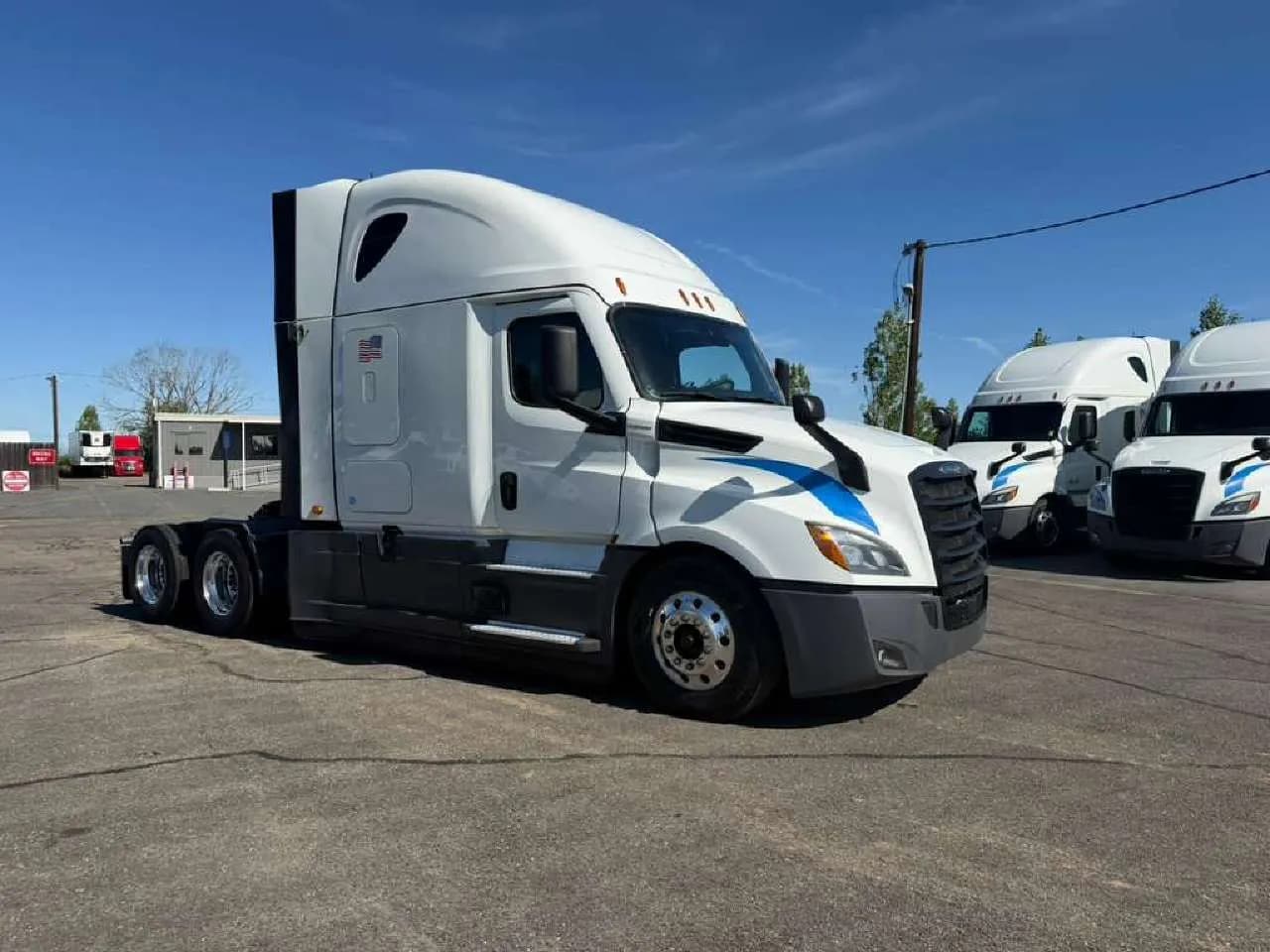 2021 Freightliner Cascadia - Sleeper