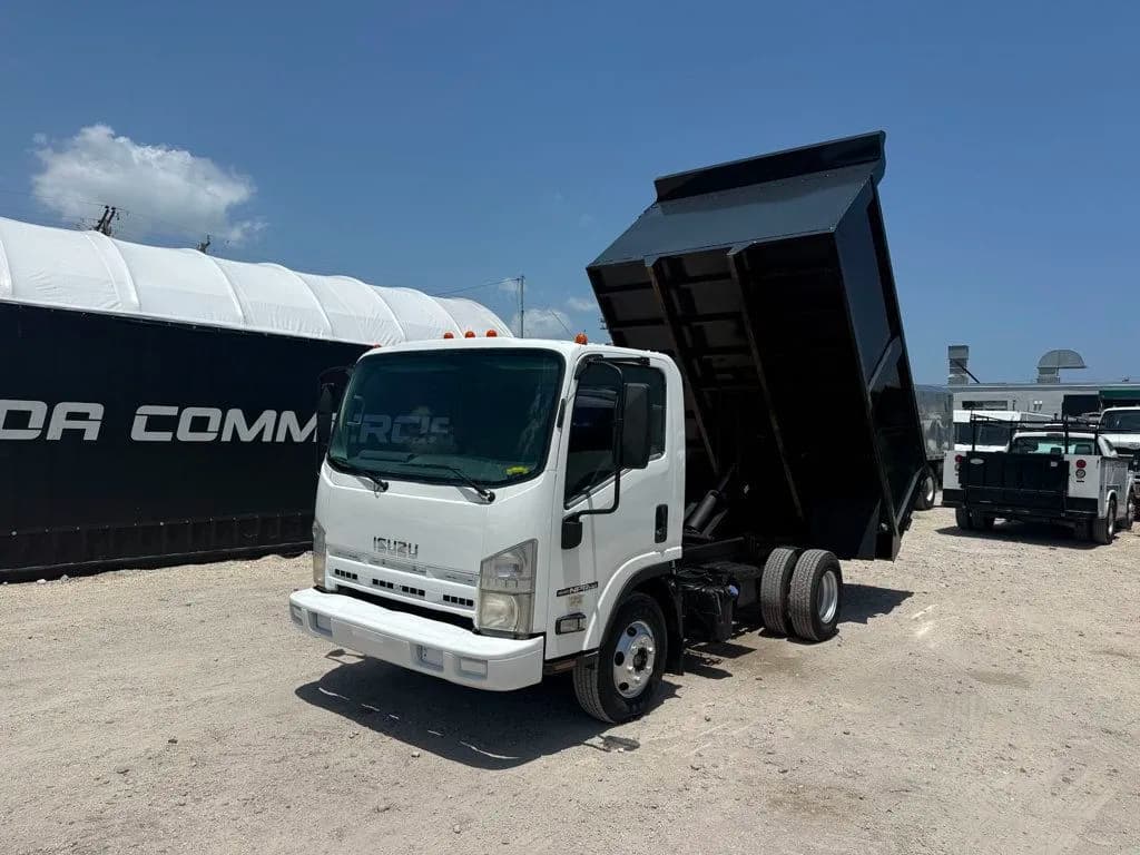 2012 Isuzu NPR - Dump