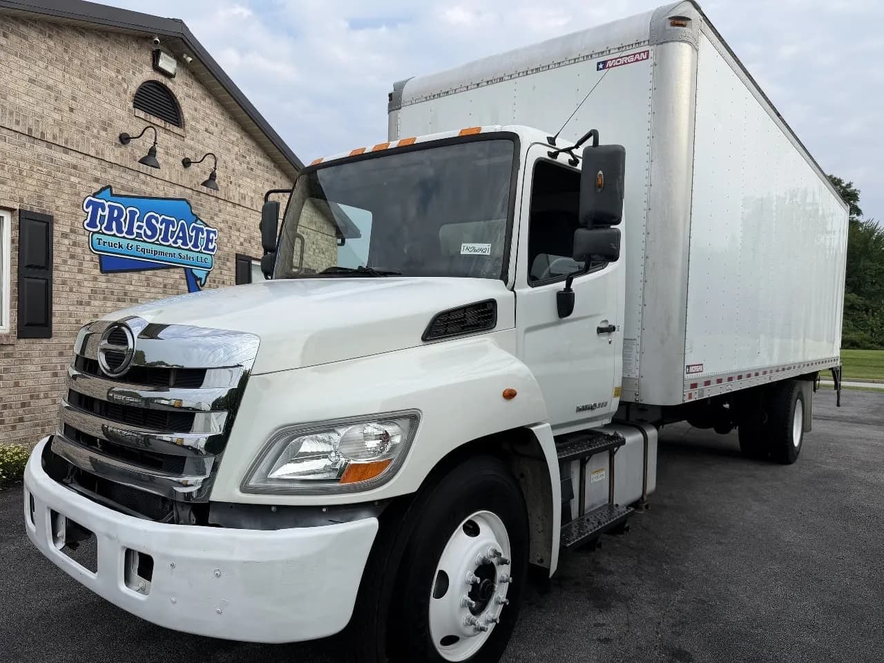 2018 Hino 268 - Box
