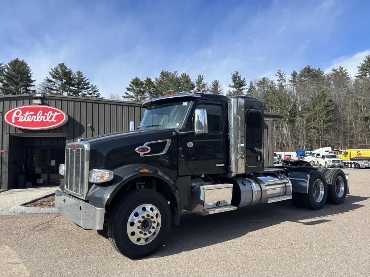 2027 Peterbilt 567 - Sleeper