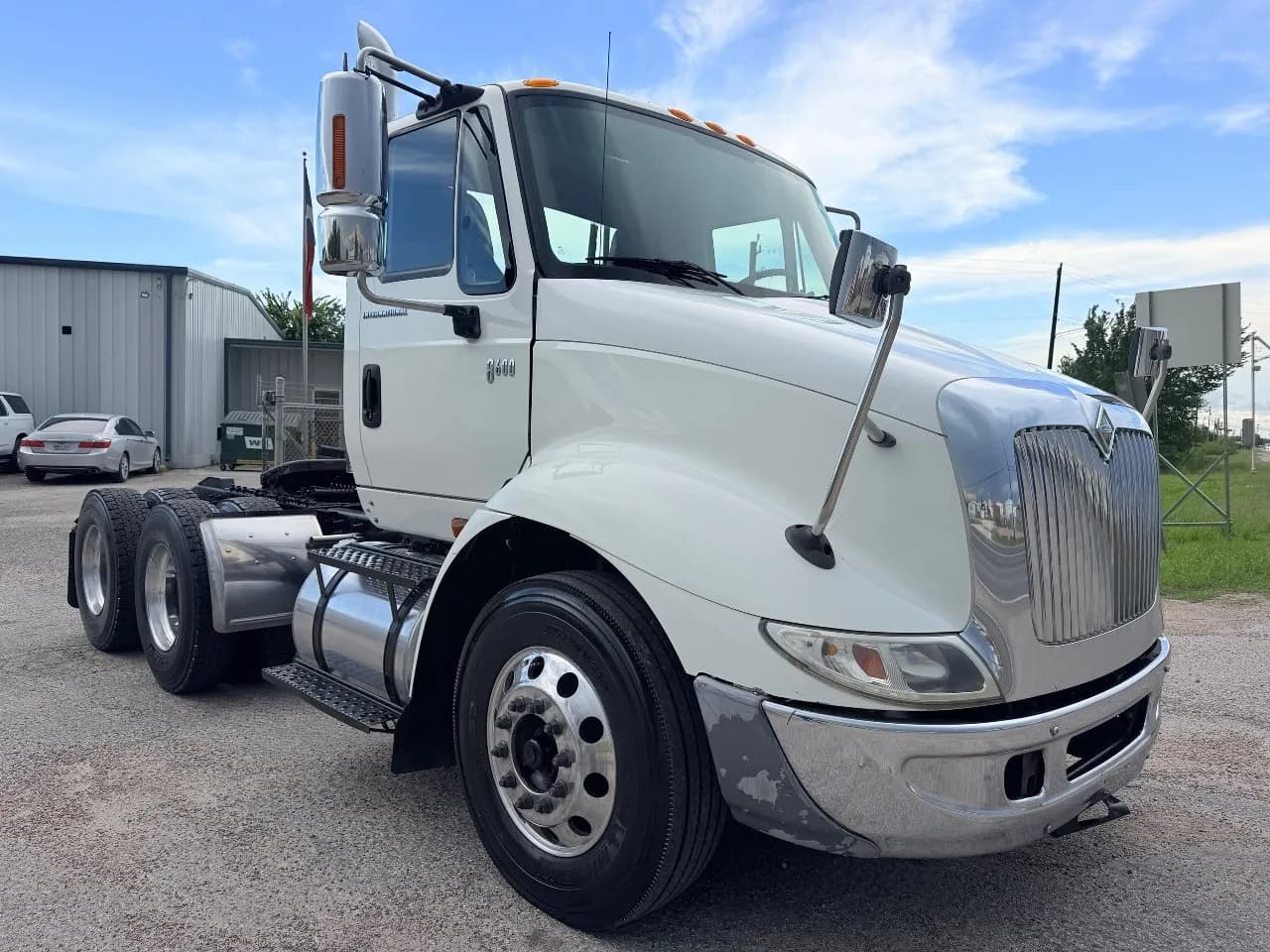 2007 International 8600 - Day Cab