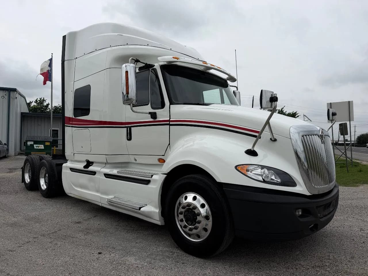 2015 International Prostar - Sleeper