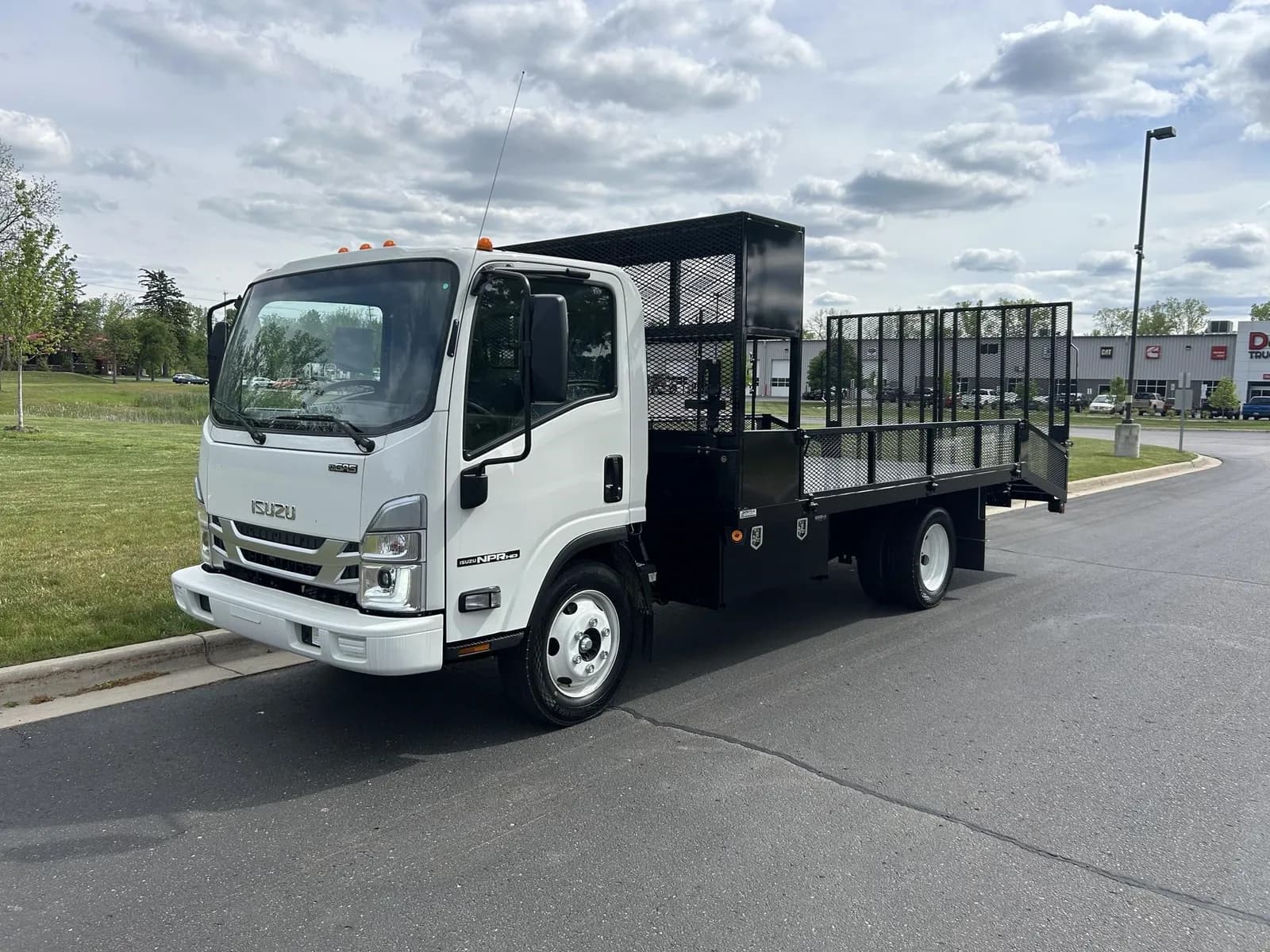 2026 Isuzu NPR HD - Chassis