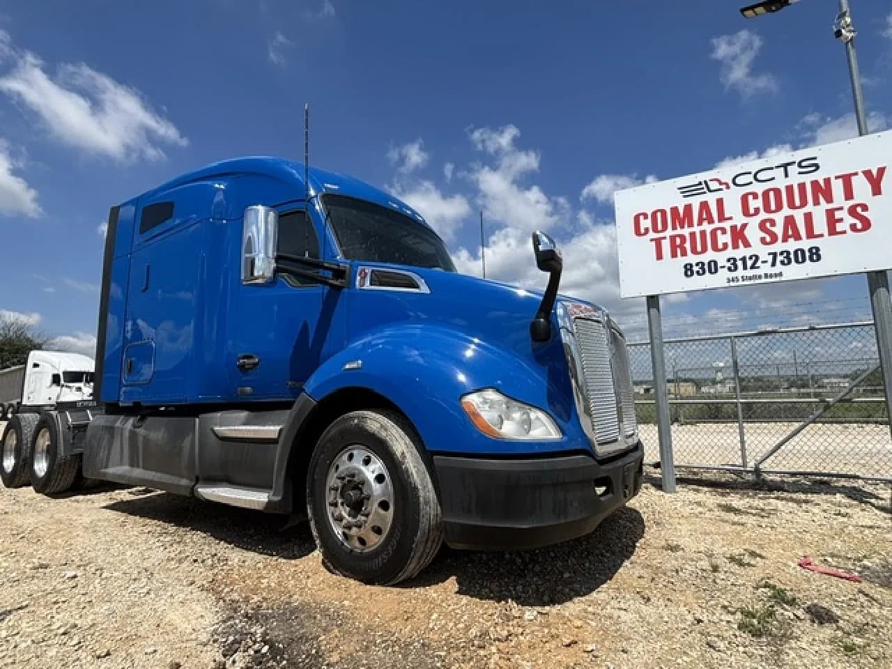 2019 Kenworth T680 - Sleeper
