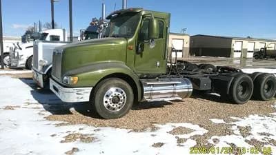 2006 International 9200i Day Cab Truck - Day Cab