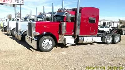 2021 Peterbilt 389EXHD - Sleeper