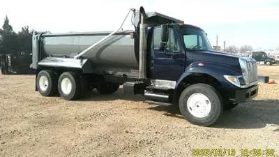 2007 International WorkStar 7400 - Dump
