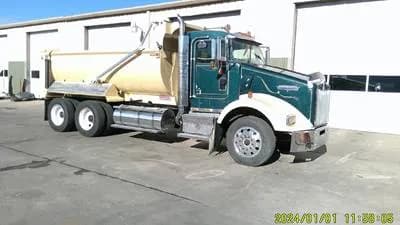 2005 Kenworth T800 - Dump