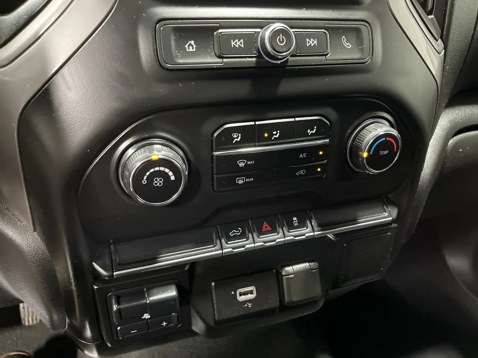 2020 Chevrolet Silverado 1500 - Pickup
