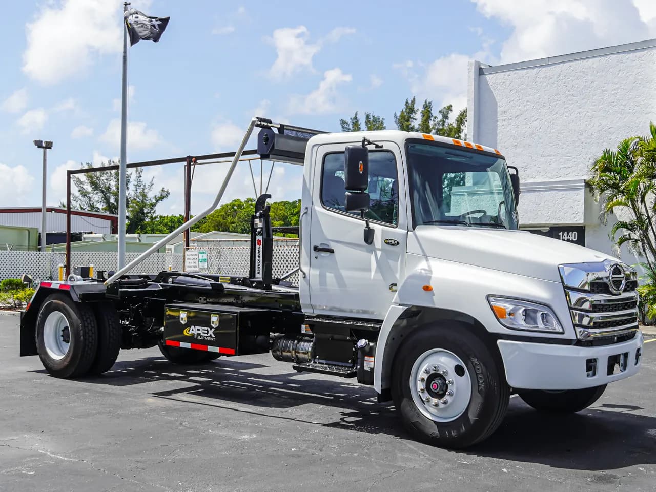 2023 KENWORTH T880 - Service