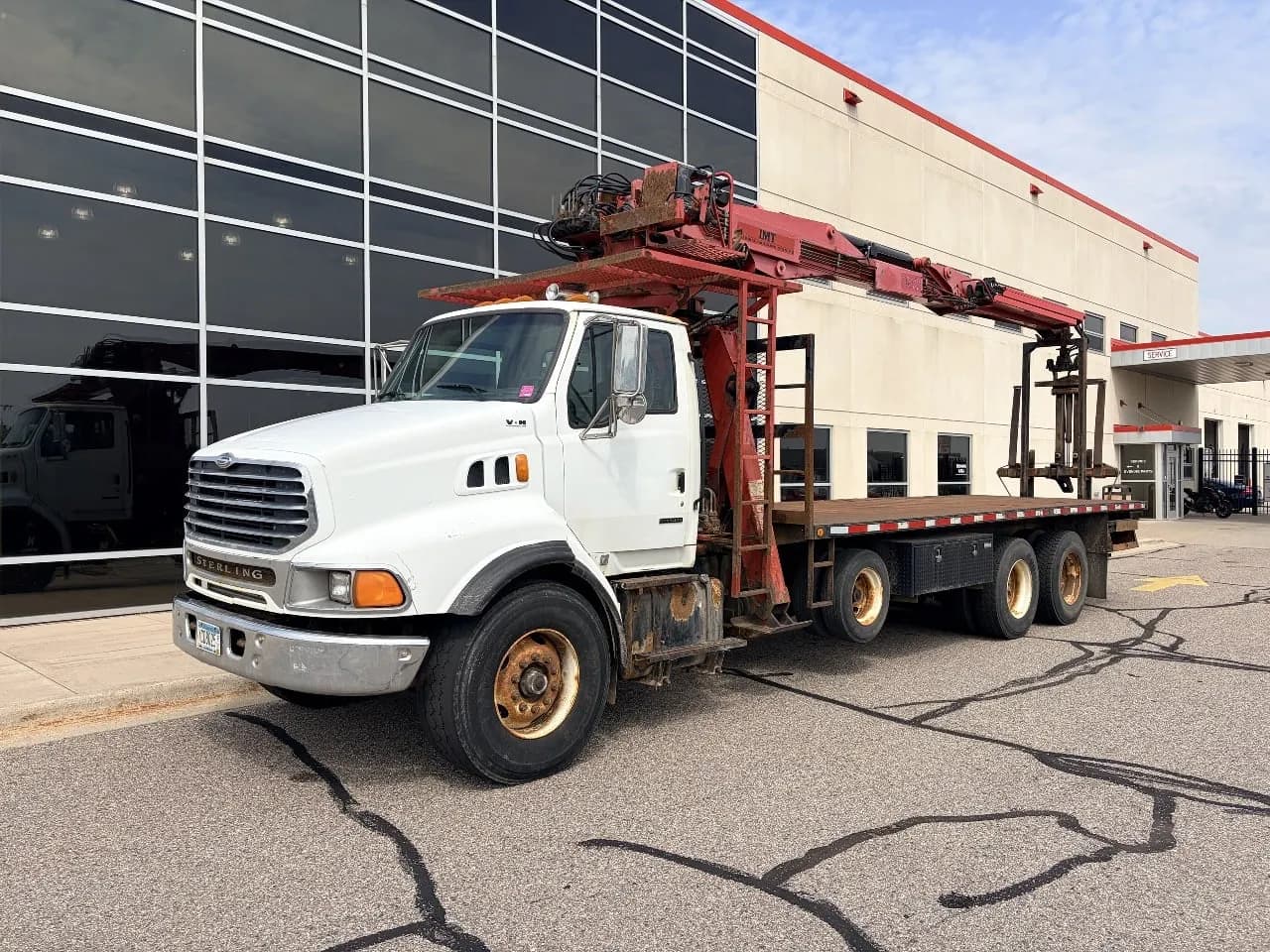 2001 Sterling LT9500 Knuckleboom Truck - Crane
