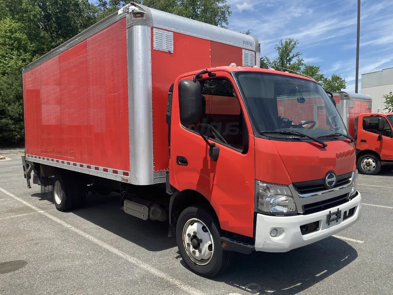2018 Hino 195 - Box