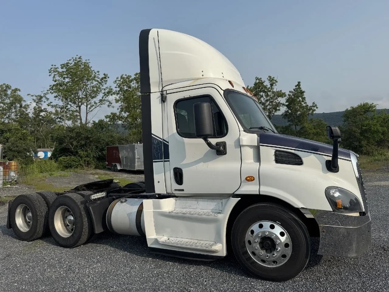 2015 Freightliner Cascadia - Day Cab