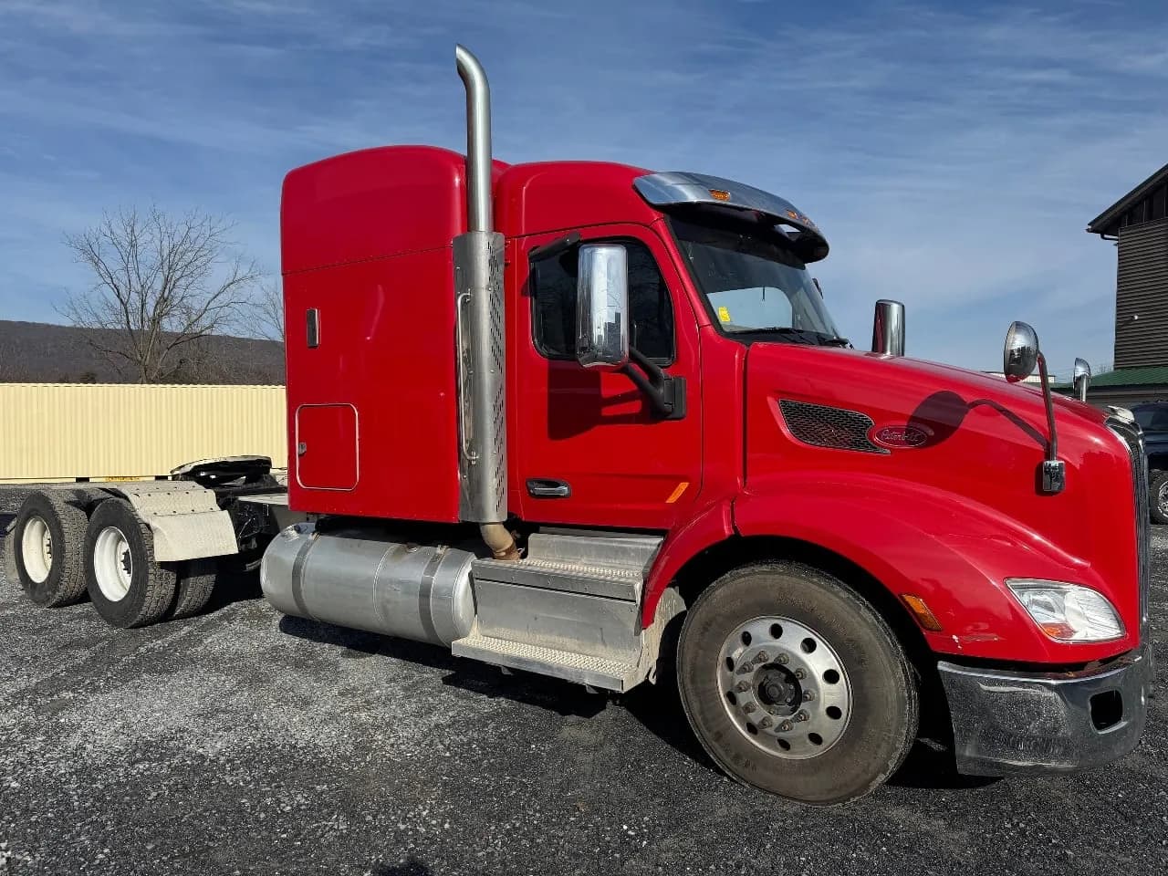 2019 Peterbilt 579 Tandem Axle - Sleeper