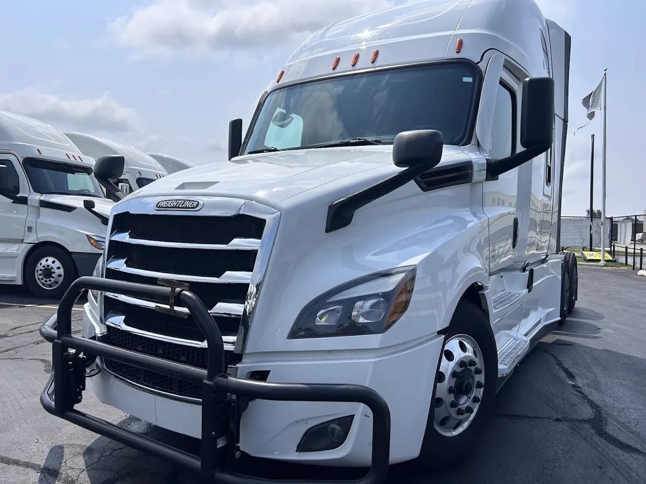 2024 Freightliner Cascadia - Sleeper