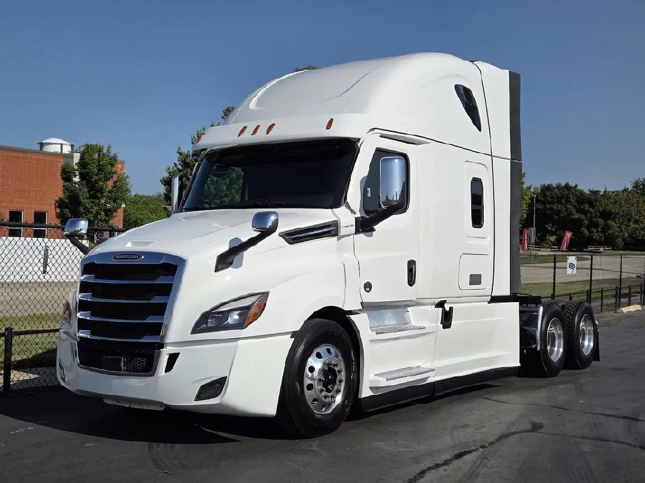 2024 Freightliner Cascadia - Sleeper