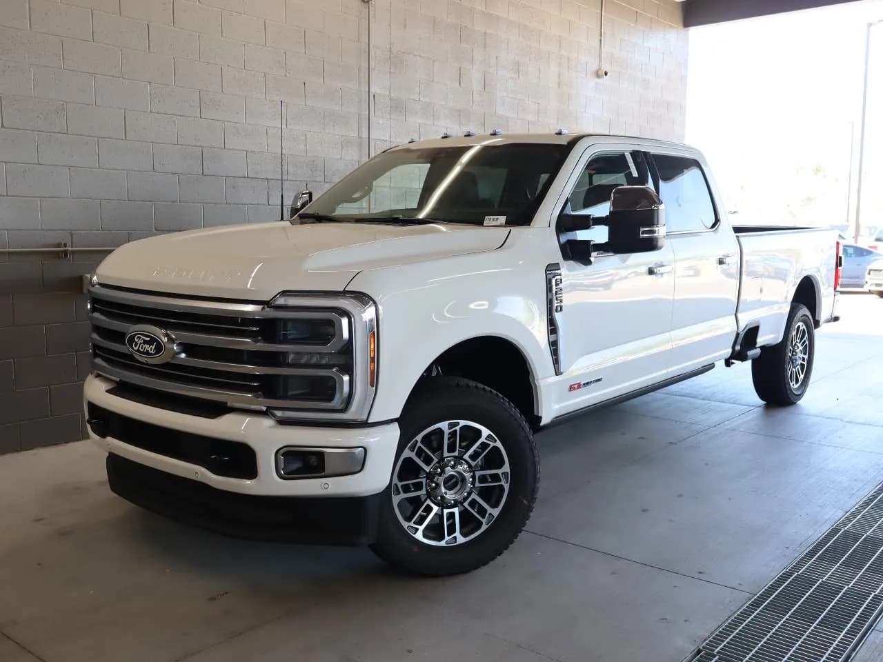 2027 Ford F-250 Super Duty Crew Cab - Pickup