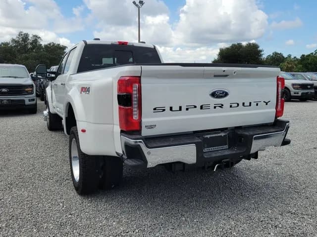 2026 Ford F-450 Crew Cab - Pickup