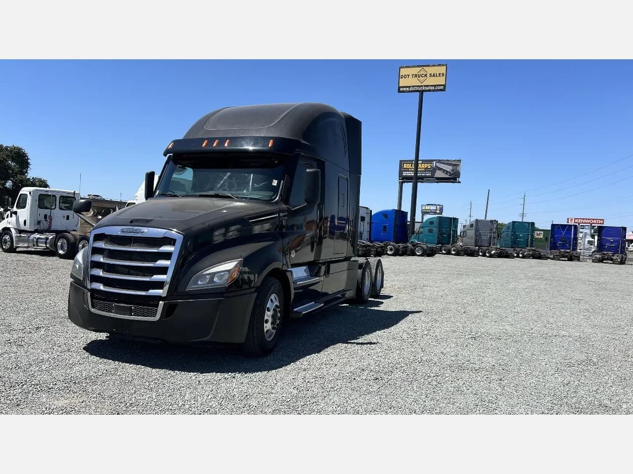 2022 Freightliner Cascadia - Sleeper