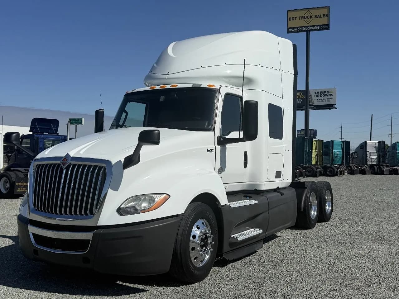 2019 International LT625 - Sleeper