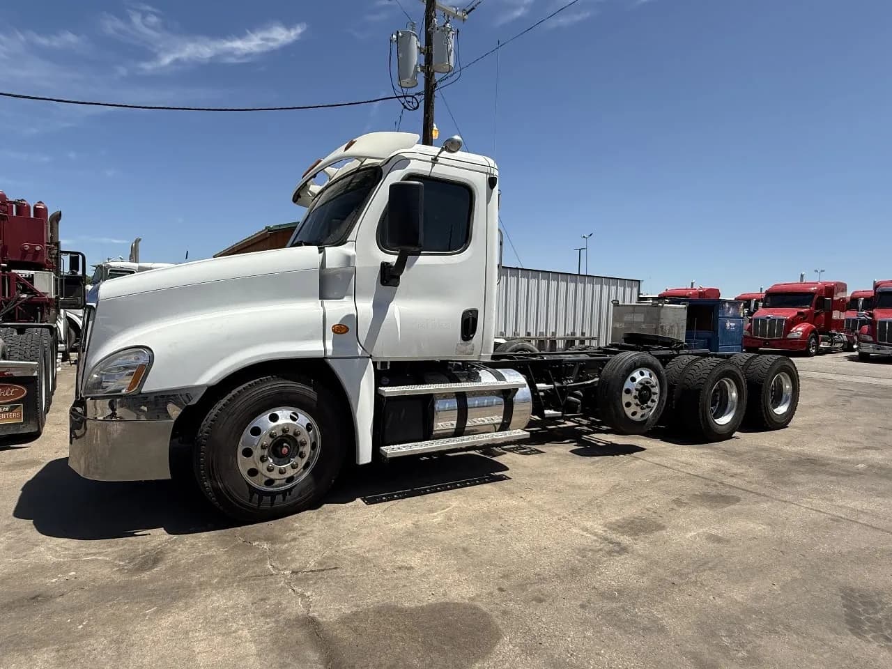 2017 Freightliner Cascadia - Day Cab
