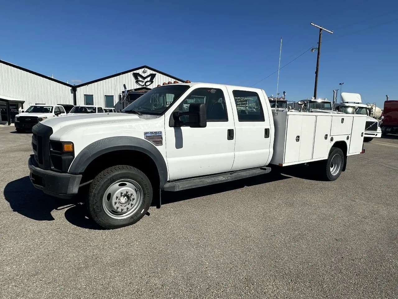 2008 Ford F550 - Chassis