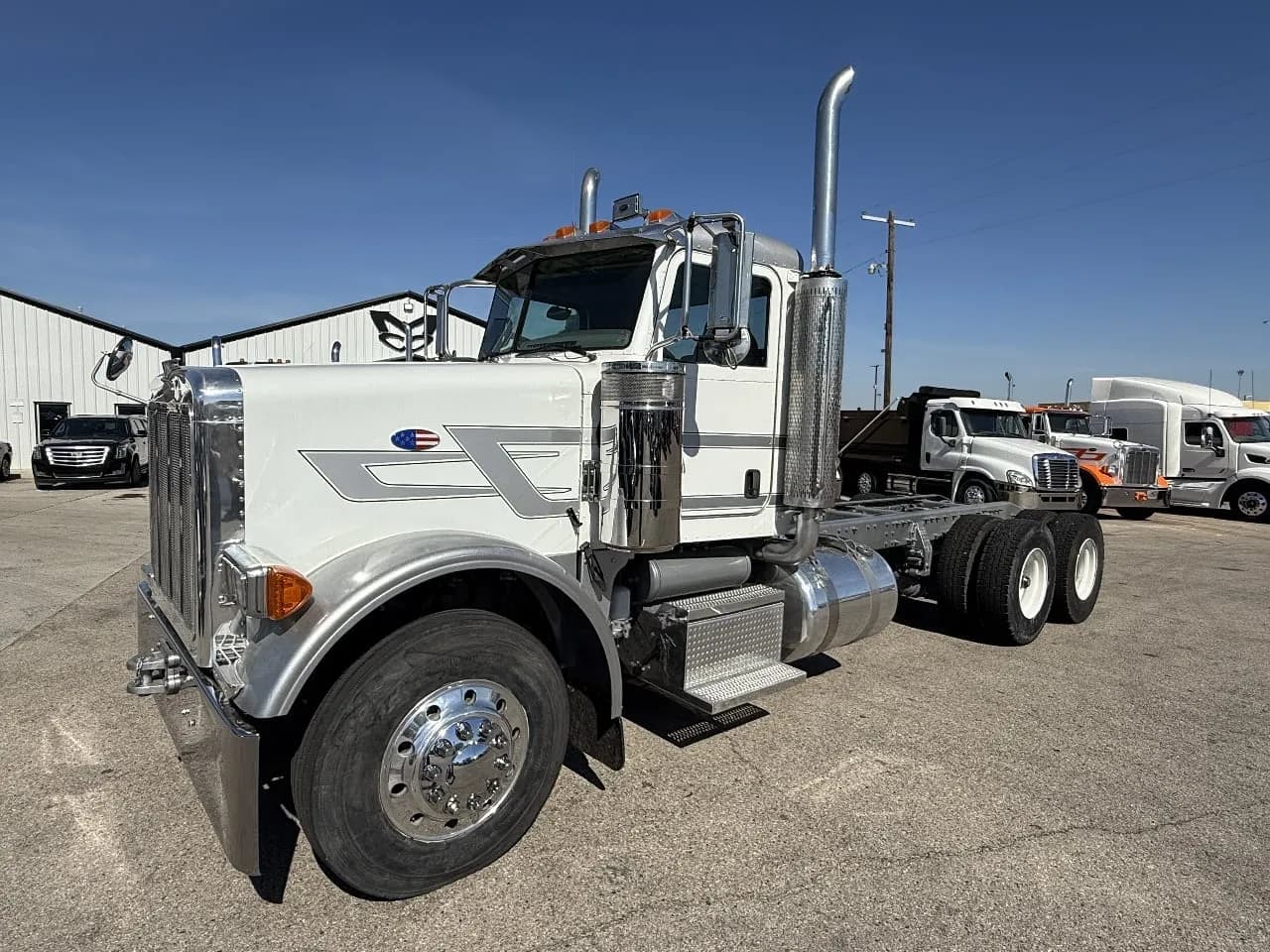 2006 Peterbilt 378 - Day Cab