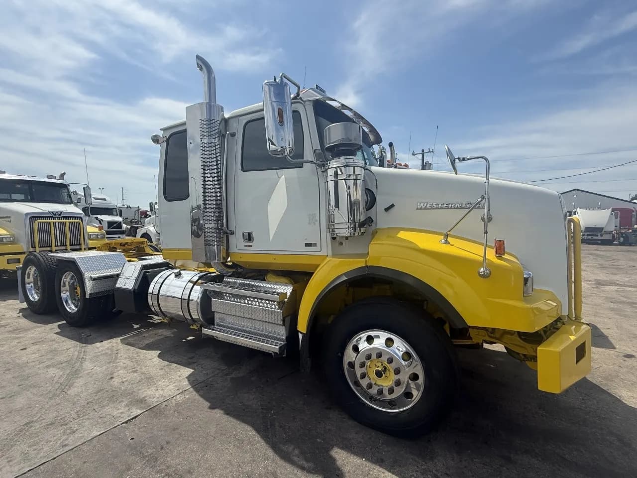 2012 Western Star 4900SA Tandem Axle - Sleeper