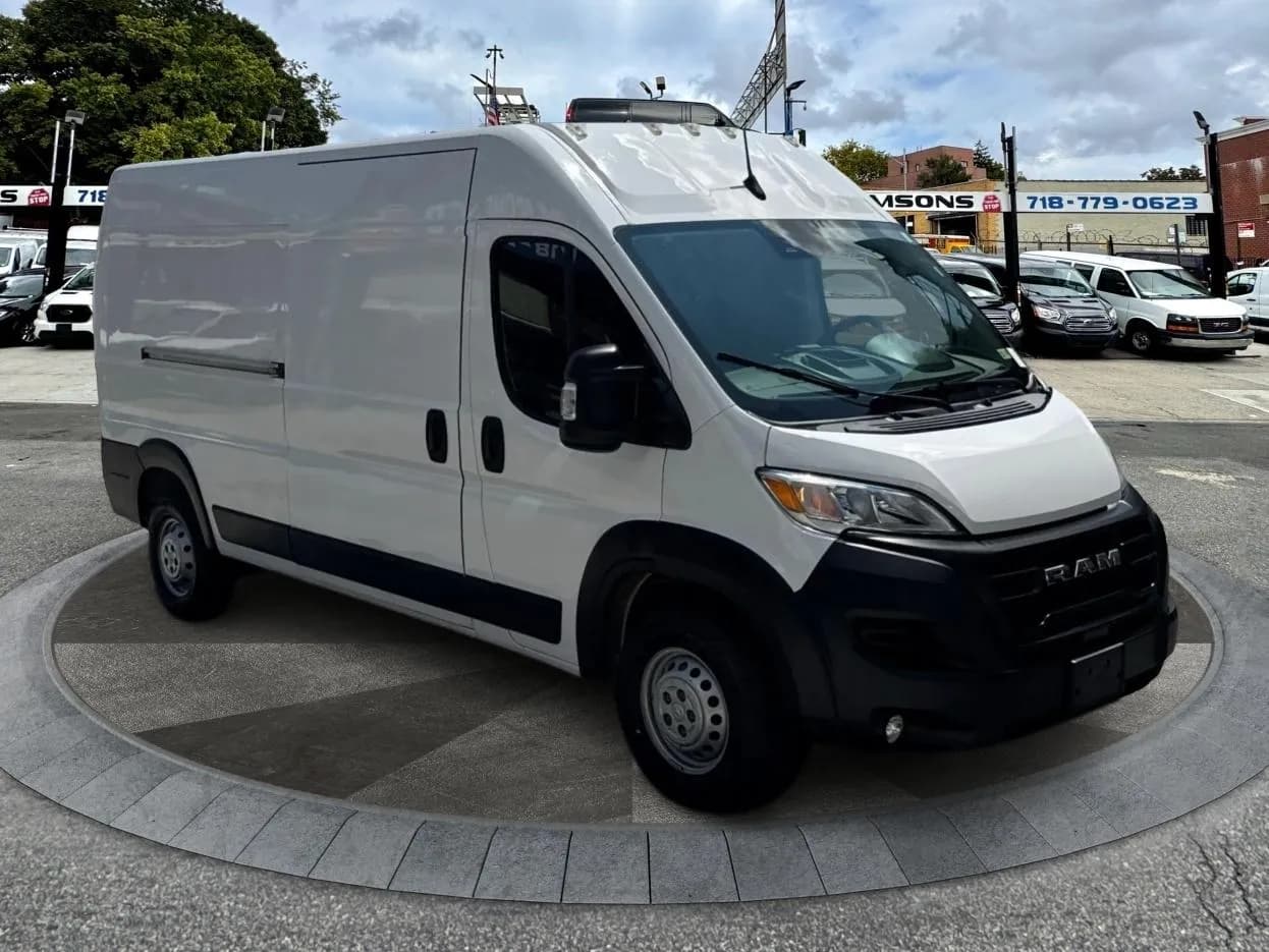 2025 Ram ProMaster - Vans