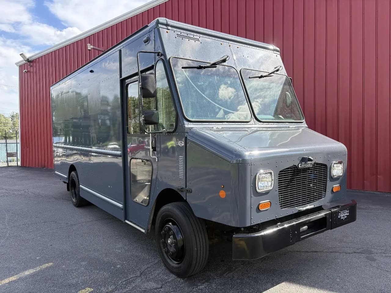 2021 Freightliner MT45 16’ Stepvan Step Van - Vans