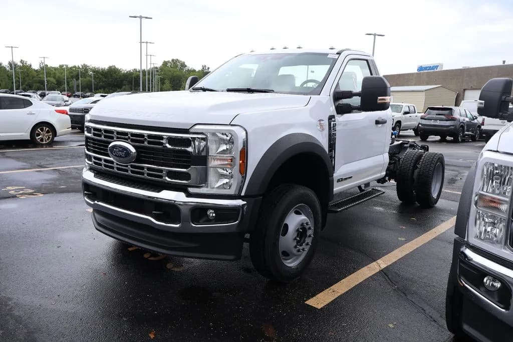 2026 Ford F-550 - Chassis