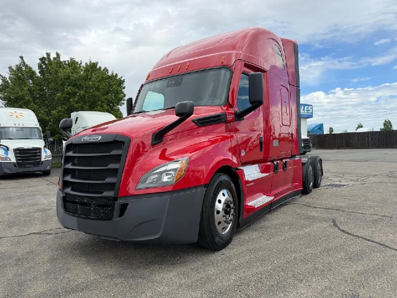 2022 Freightliner Cascadia - Sleeper