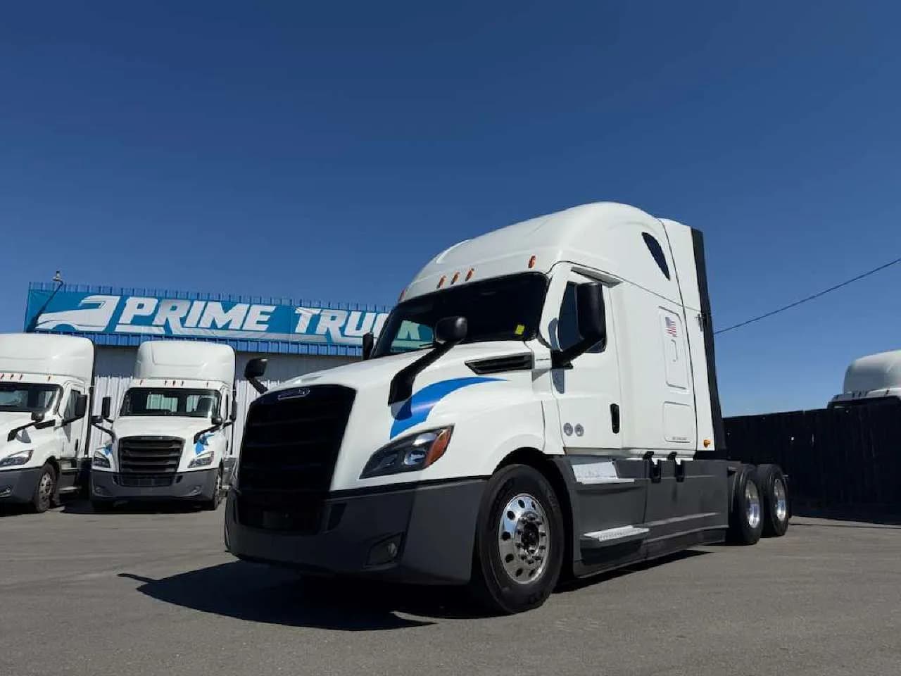 2021 Freightliner Cascadia - Sleeper