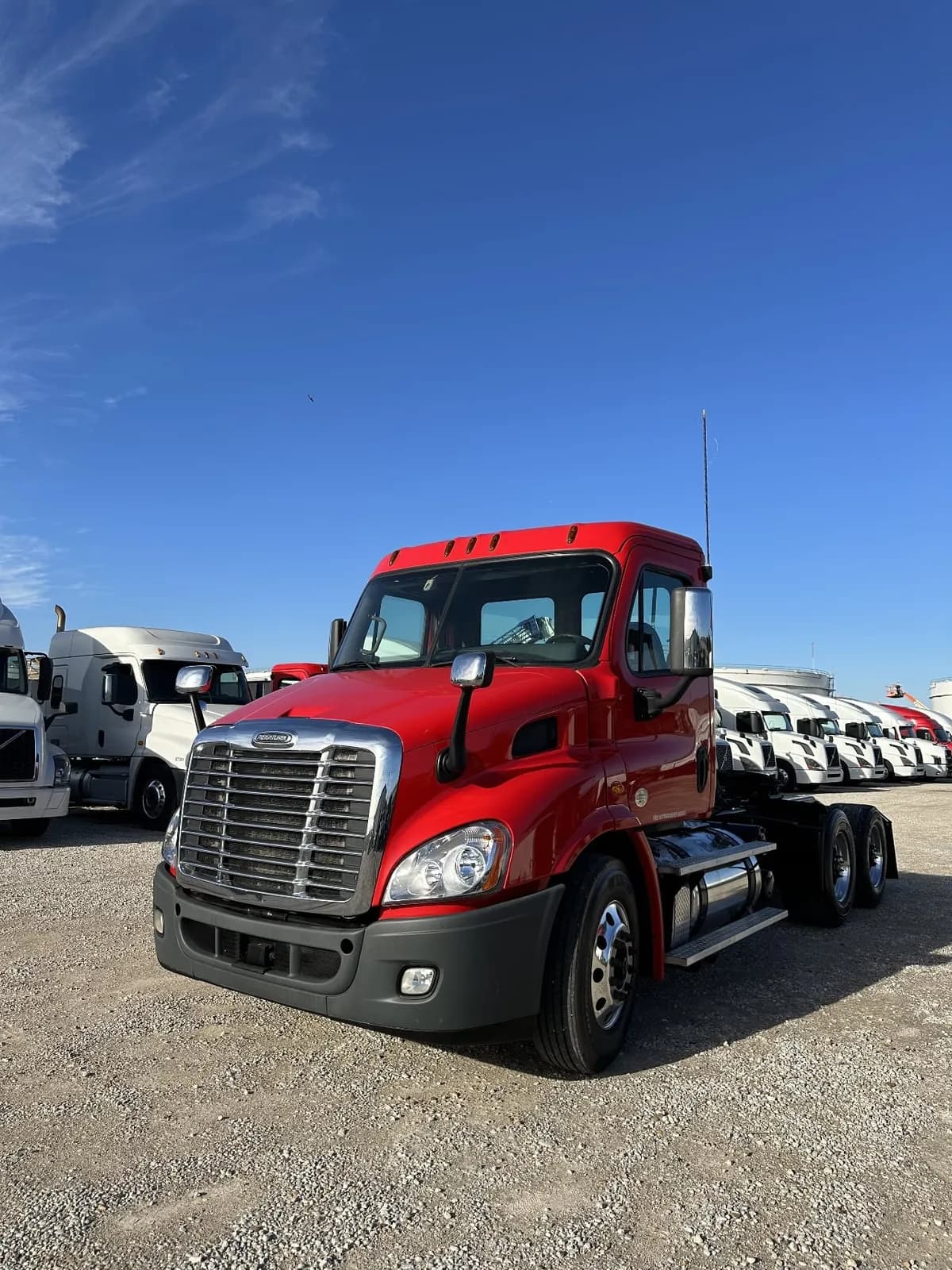 2016 Freightliner Cascadia - Day Cab