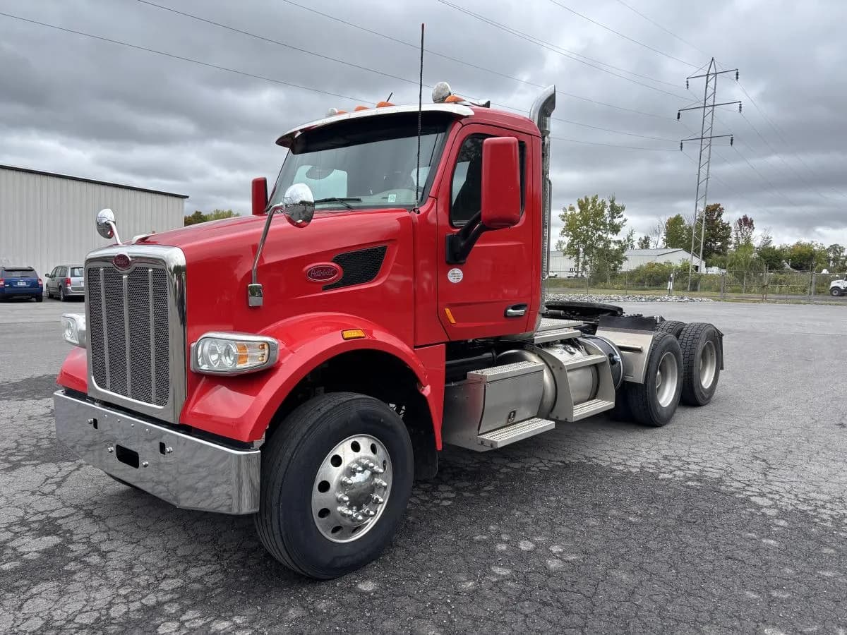2020 PETERBILT 567 - Day Cab